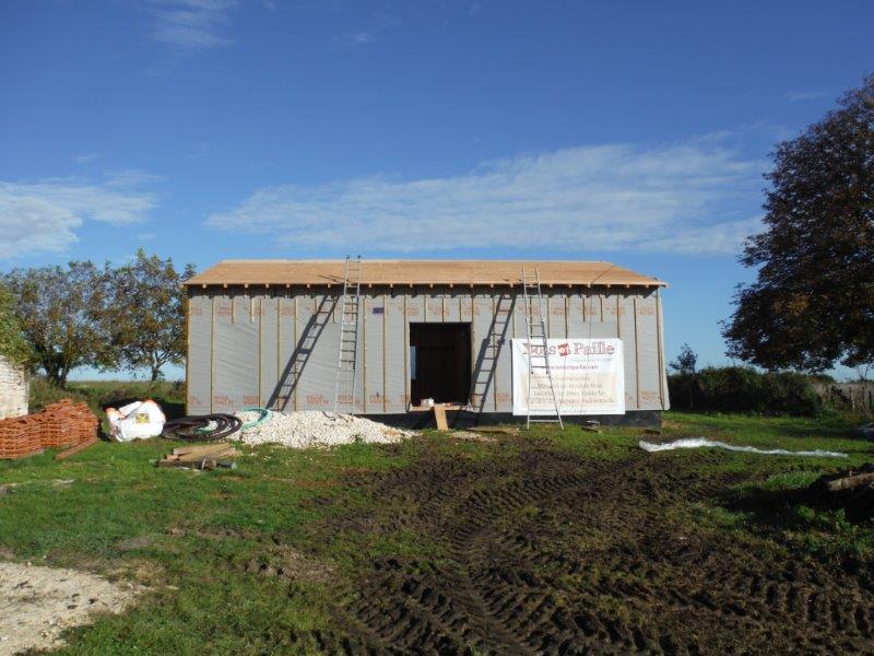 Maison ossature pour isolation paille - St Hilaire du bois (17)